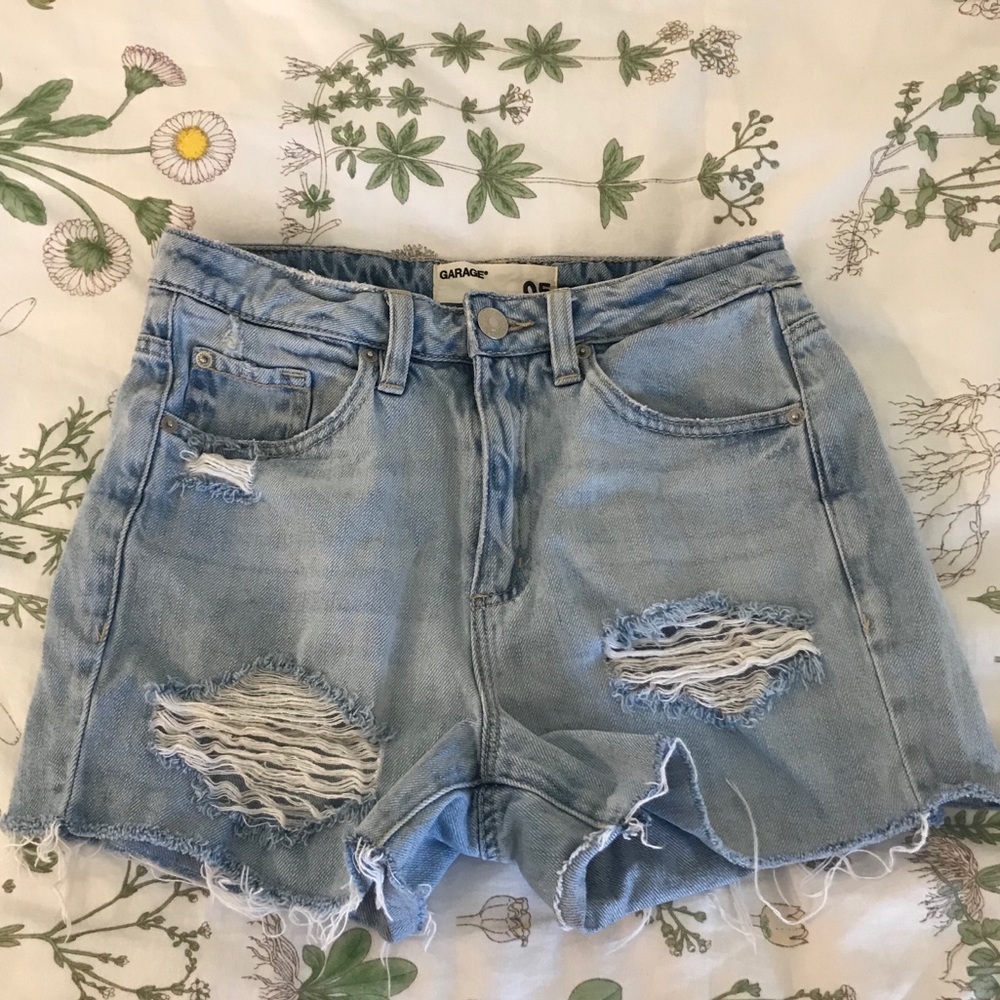 Garage distressed denim shorts